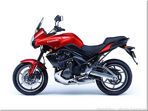 kawasaki-versys2007_07.jpg