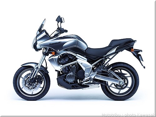 kawasaki-versys2007_10.jpg