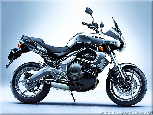 kawasaki-versys2007_15.jpg