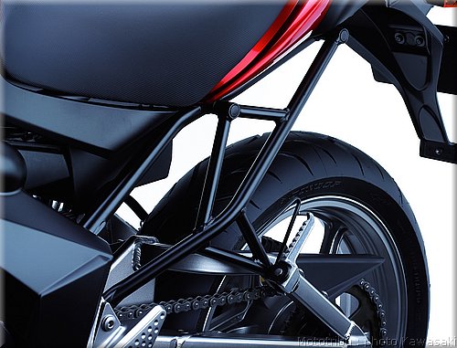 kawasaki-versys2007_16.jpg