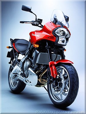 kawasaki-versys2007_18.jpg