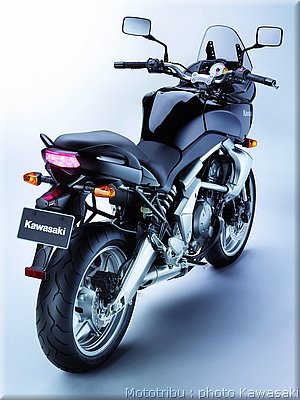 kawasaki-versys2007_22.jpg