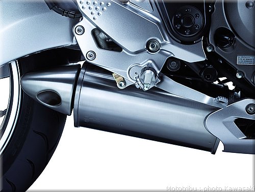 kawasaki-versys2007_33.jpg