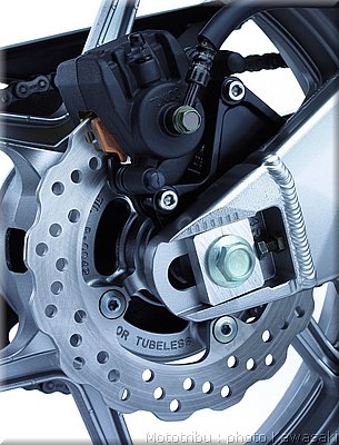 kawasaki-versys2007_35.jpg
