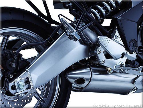 kawasaki-versys2007_37.jpg