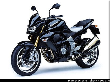 kawasaki_z1000_2007_002.jpg