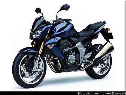 kawasaki_z1000_2007_007.jpg