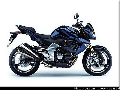 kawasaki_z1000_2007_010.jpg