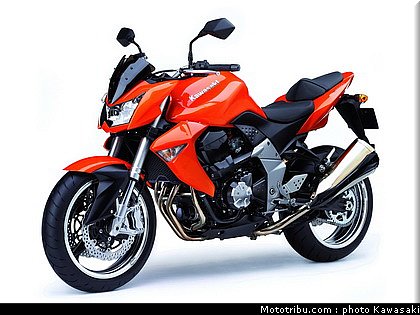 kawasaki_z1000_2007_012.jpg