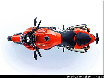 kawasaki_z1000_2007_015.jpg