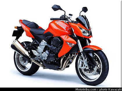 kawasaki_z1000_2007_016.jpg