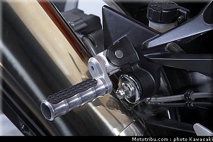 kawasaki_z1000_2007_032.jpg