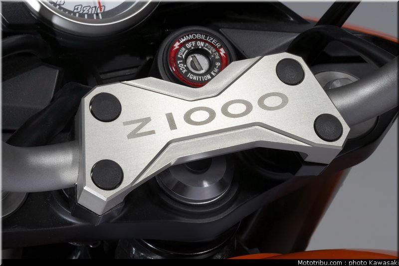 kawasaki_z1000_2007_034
