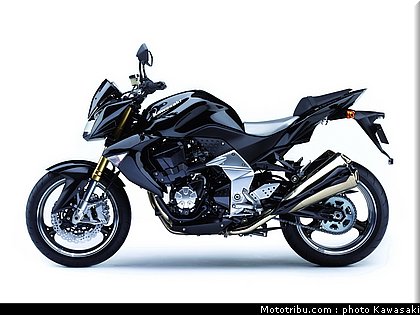kawasaki_z1000_2007_003.jpg