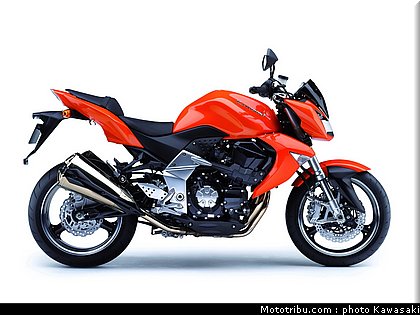 kawasaki_z1000_2007_019.jpg