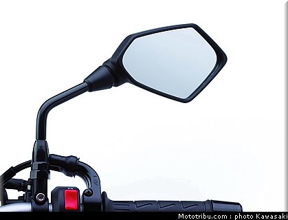 kawasaki_z1000_2007_026.jpg