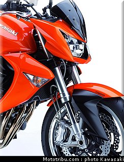kawasaki_z1000_2007_029.jpg