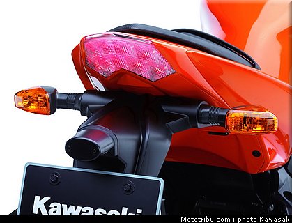 kawasaki_z1000_2007_033.jpg