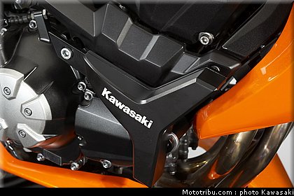 kawasaki_z1000_2007_036.jpg