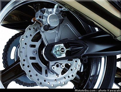 kawasaki_z1000_2007_059.jpg
