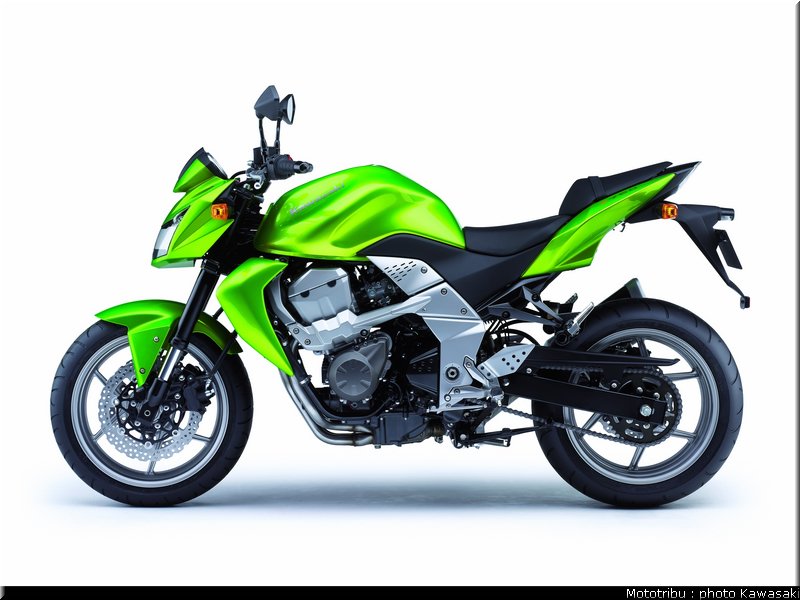 kawasaki_z750_2007_001