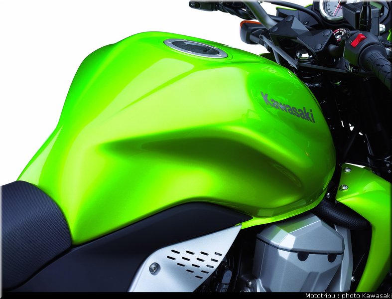 kawasaki_z750_2007_027