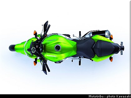kawasaki_z750_2007_007.jpg