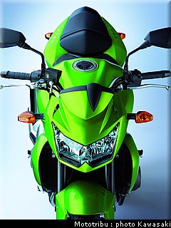 kawasaki_z750_2007_024.jpg