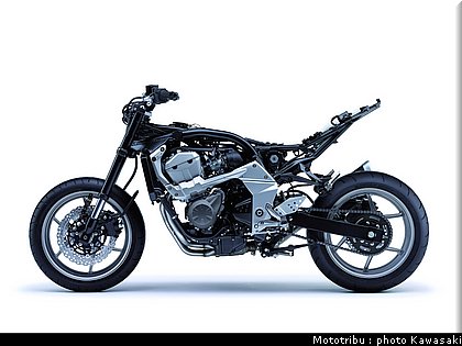 kawasaki_z750_2007_035.jpg