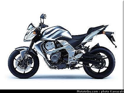 kawasaki_z750_2007_015.jpg