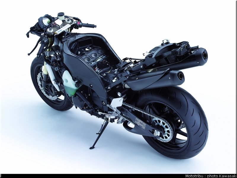 kawasaki_zx10r_2007_012