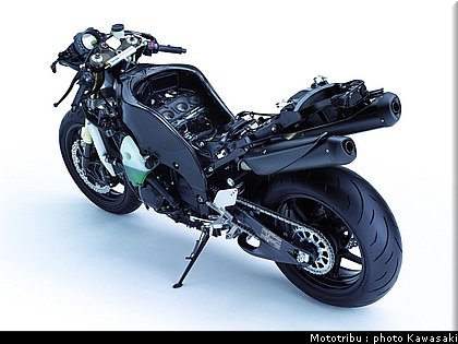 kawasaki_zx10r_2007_012.jpg