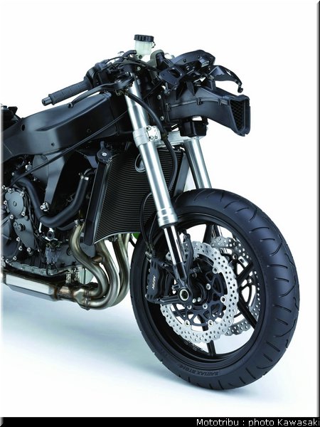 kawasaki_zx6r_2007_075