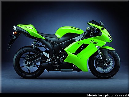 kawasaki_zx6r_2007_014.jpg
