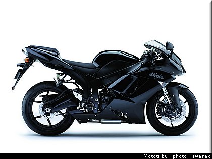 kawasaki_zx6r_2007_025.jpg