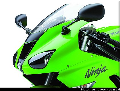 kawasaki_zx6r_2007_033.jpg