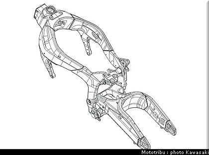 kawasaki_zx6r_2007_081.jpg