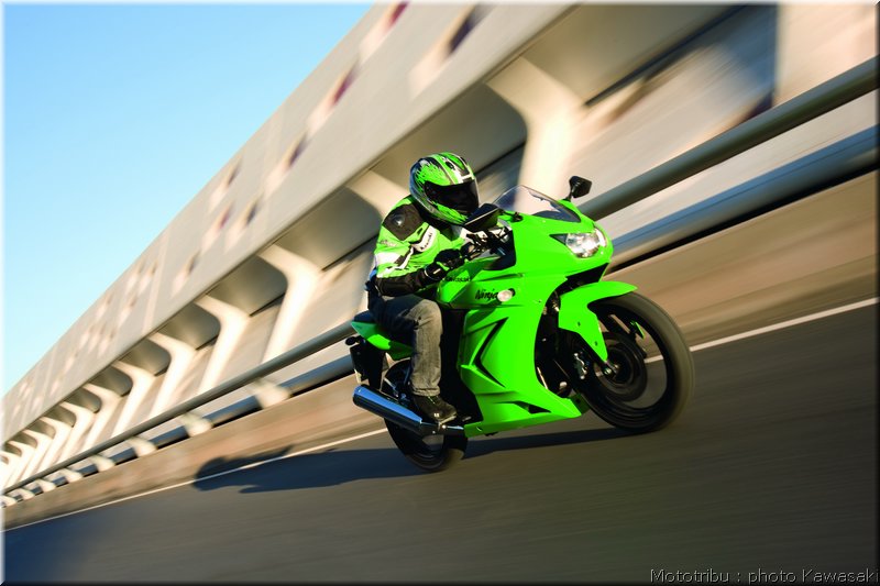 kawasaki-250r2008_03