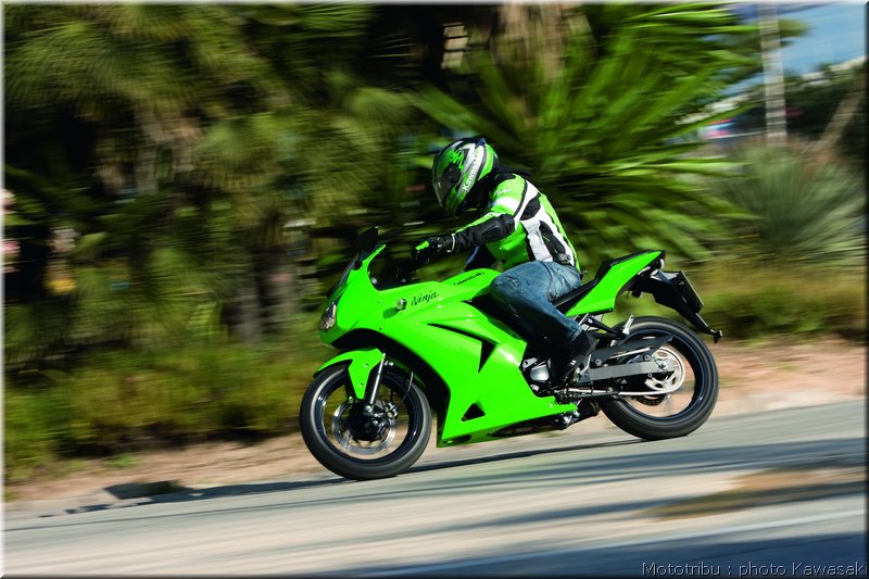 kawasaki-250r2008_06