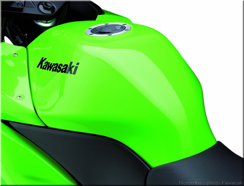 kawasaki-250r2008_30