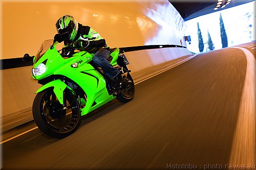kawasaki-250r2008_01.jpg