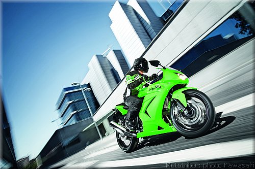 kawasaki-250r2008_04.jpg