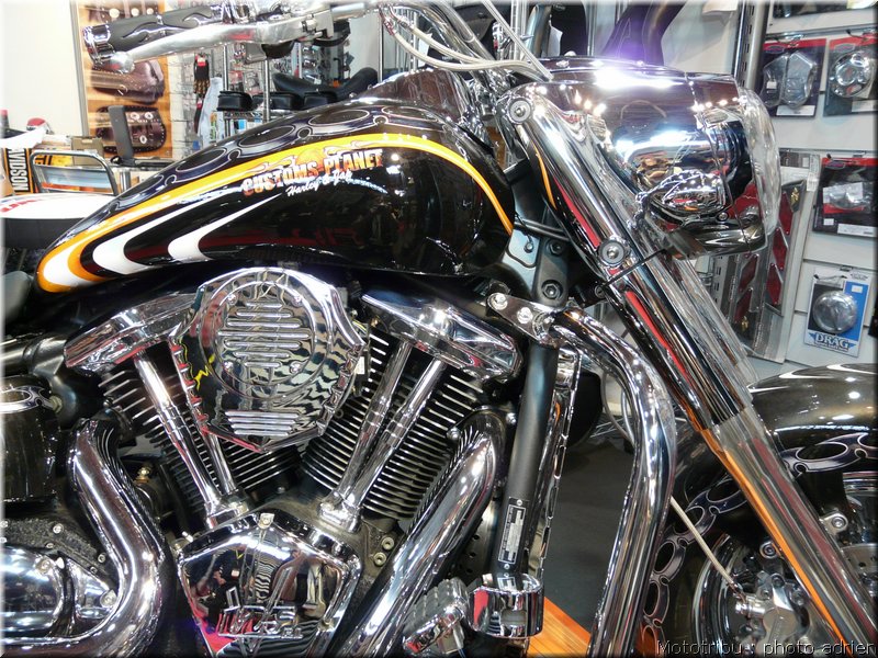 customplanet-vn2000-003