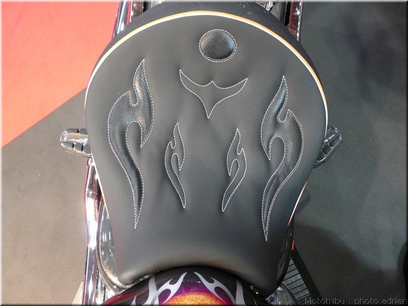 customplanet-vn2000-009