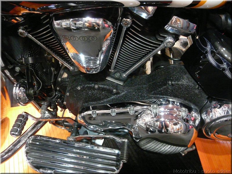 customplanet-vn2000-011