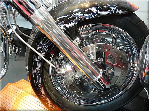 customplanet-vn2000-013.JPG