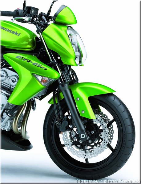 kawasaki-er6n-2008_26