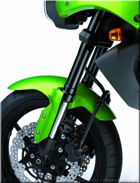 kawasaki-versys2008_20
