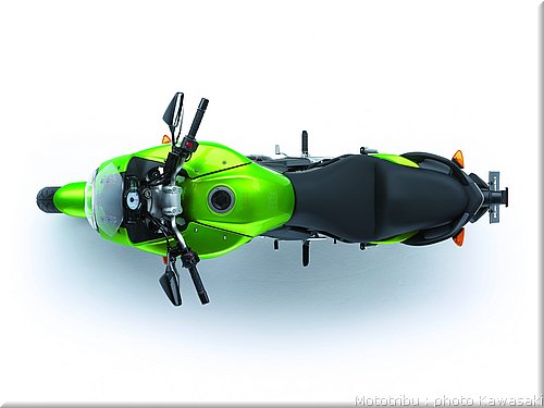 kawasaki-versys2008_11.jpg