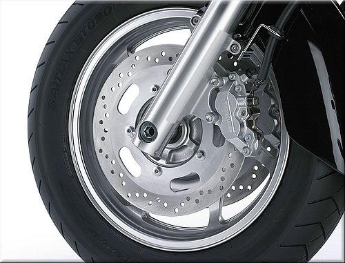 kawasaki-vn2000-2008-014.jpg